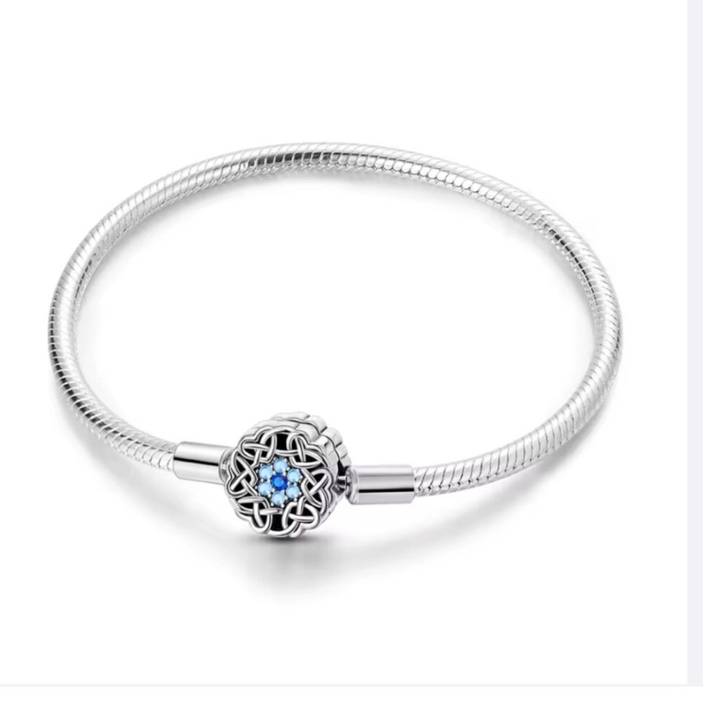 Sterling Silver Blue Flower Charm Bracelet
